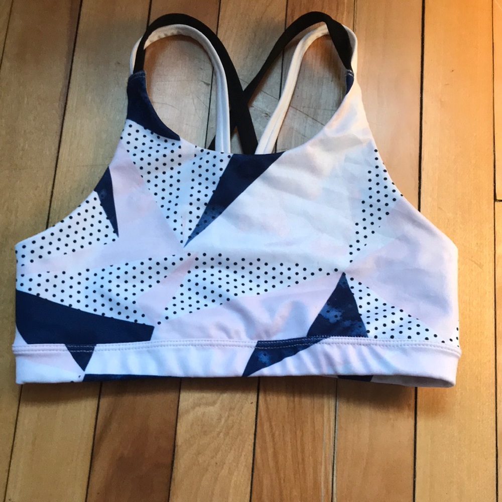 Zella girl size (8/10) sports bra
